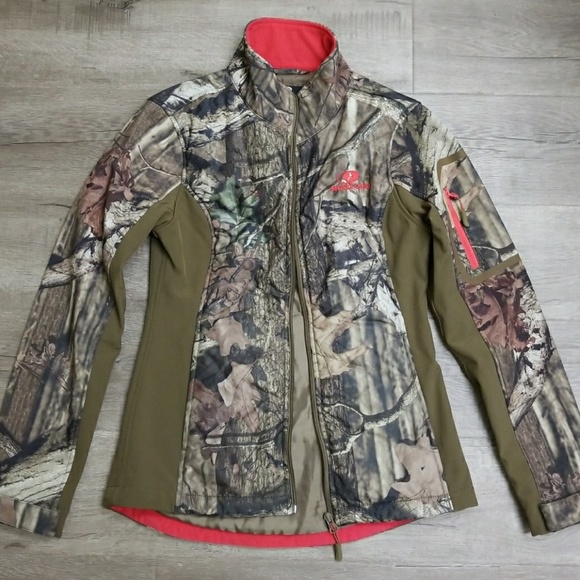 mossy oak soft shell jacket